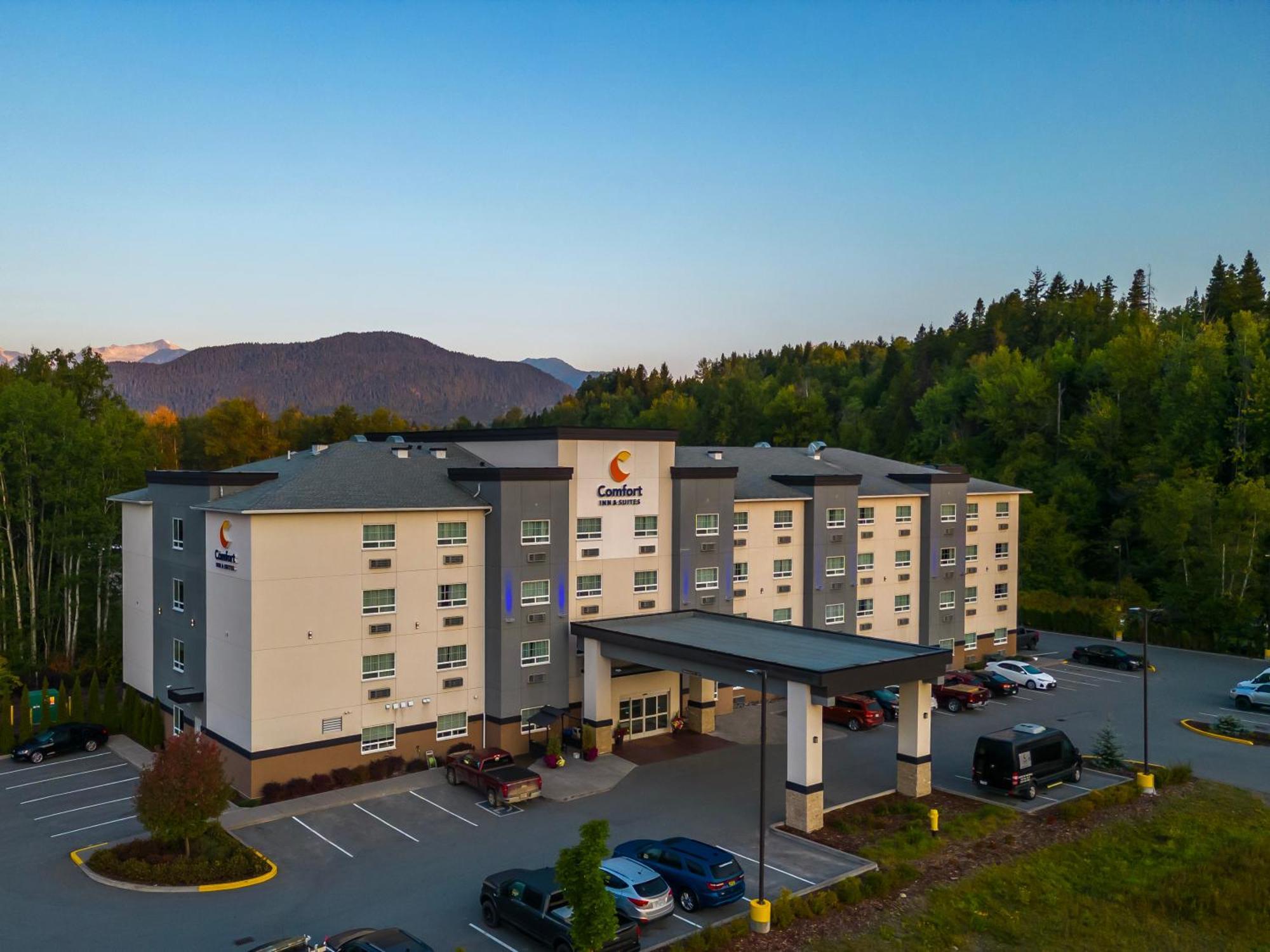 Comfort Inn & Suites Terrace Ngoại thất bức ảnh