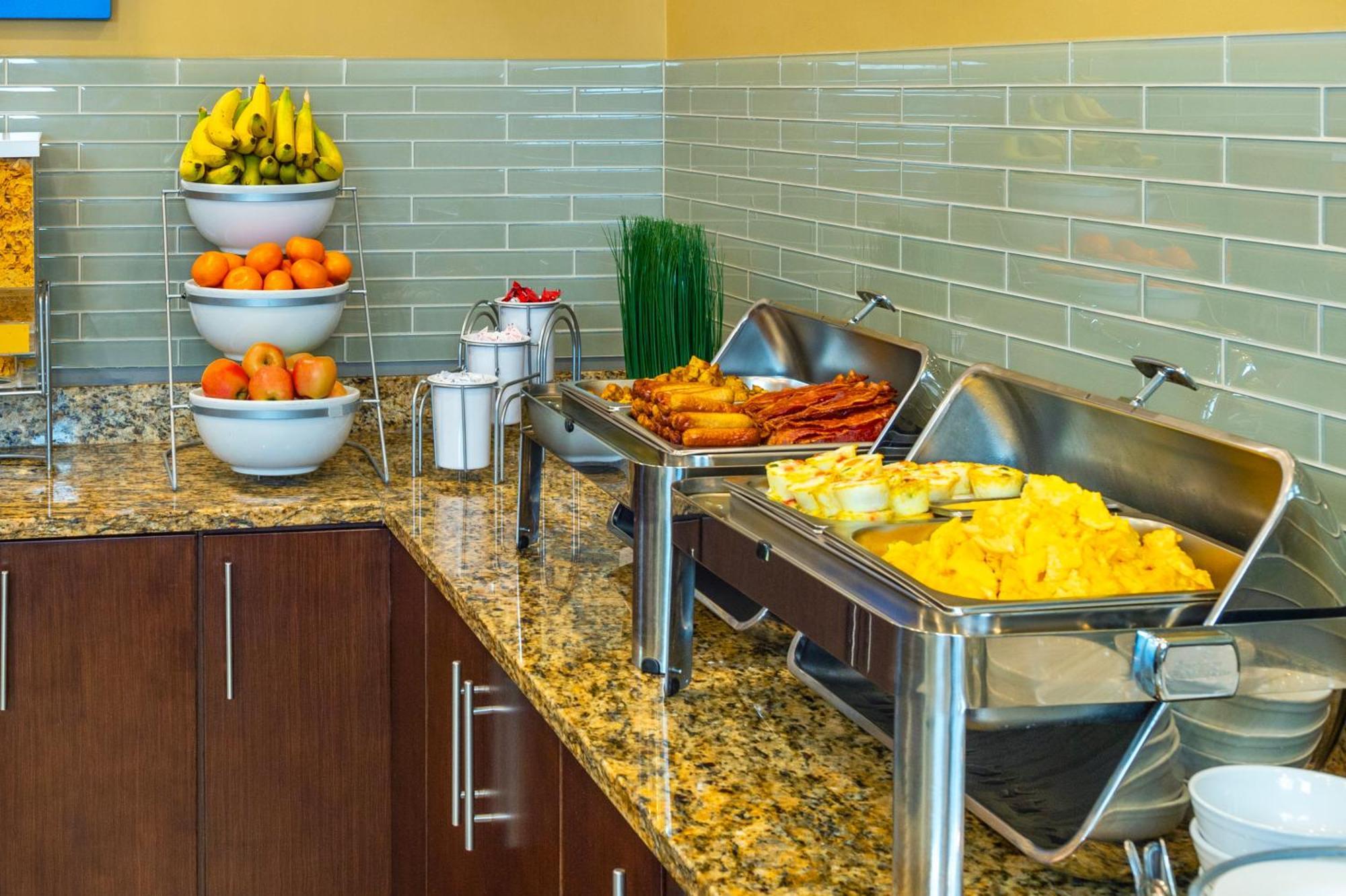 Comfort Inn & Suites Terrace Ngoại thất bức ảnh